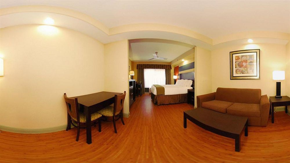 Holiday Inn Express Hotel & Suites La Place By Ihg Dış mekan fotoğraf