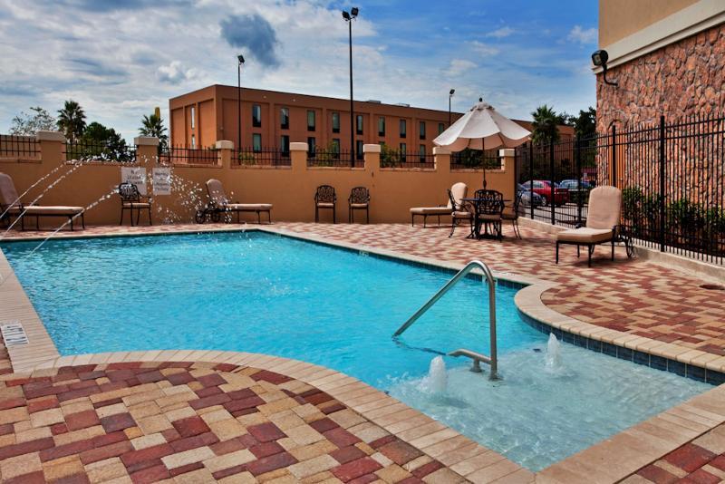 Holiday Inn Express Hotel & Suites La Place By Ihg Dış mekan fotoğraf